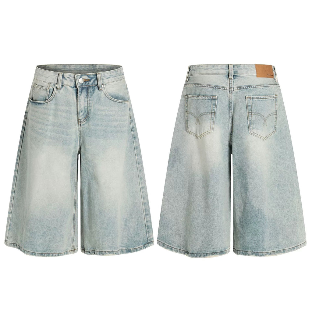 Fashion sports loose shorts